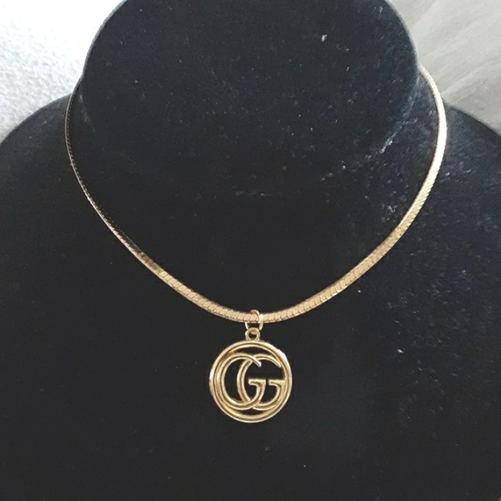 LUXURY VINTAGE CHARM TAG N UNBRANDED NEW CHAIN - Picture 1 of 4